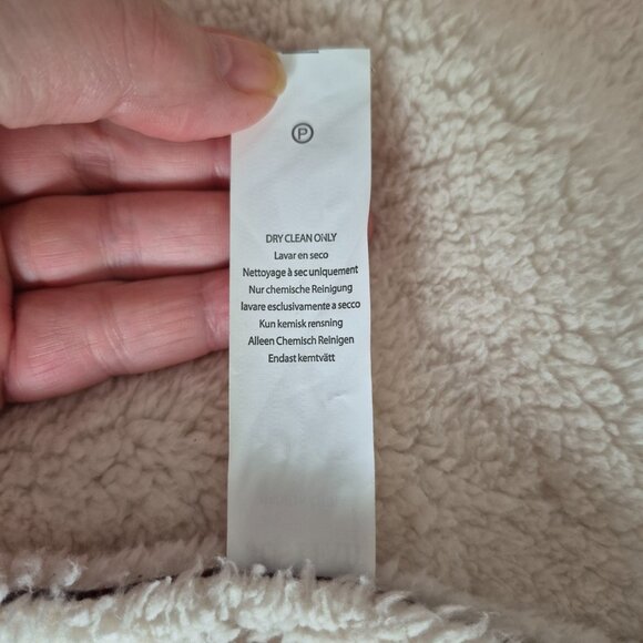 Faux Shearling Coat - Picture 12 of 13